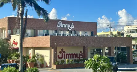 南国ムード満点! 沖縄とアメリカの食文化を