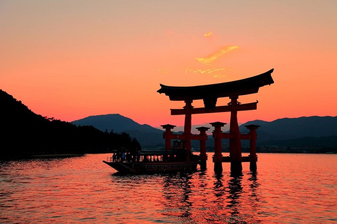 嚴島神社