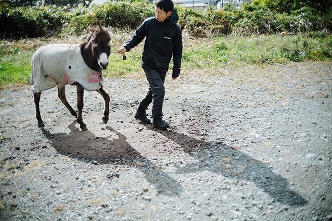 クサツネと高田晃太郎さん